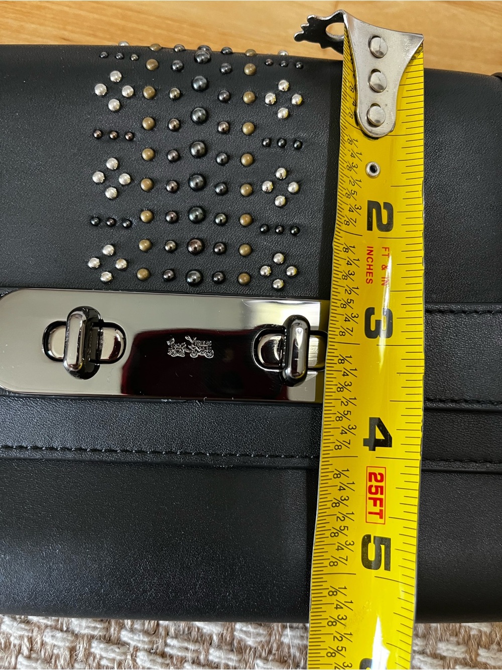 Coach Bandana Rivet Blake Clutch/Wallet - Picture 14 of 15